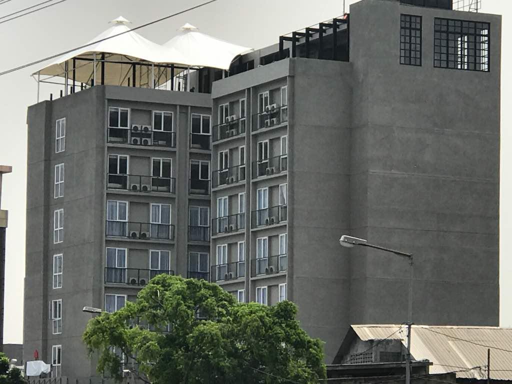 Maple Hotel Grogol Jakarta Kültér fotó